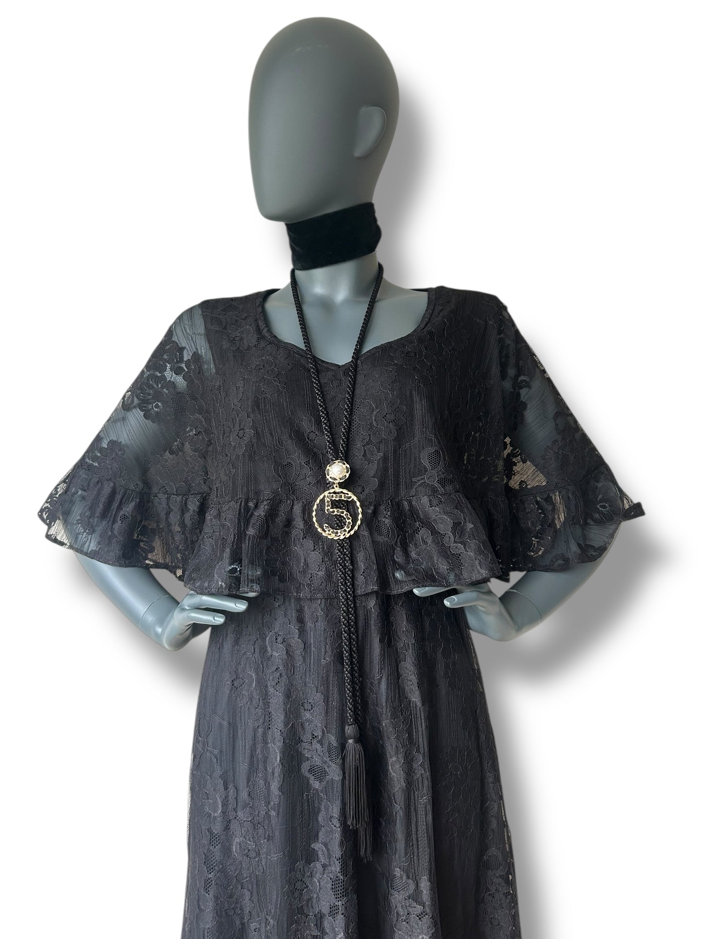 Vintage 1970s Kati By Laura Phillip Lace Cape Frill Dress