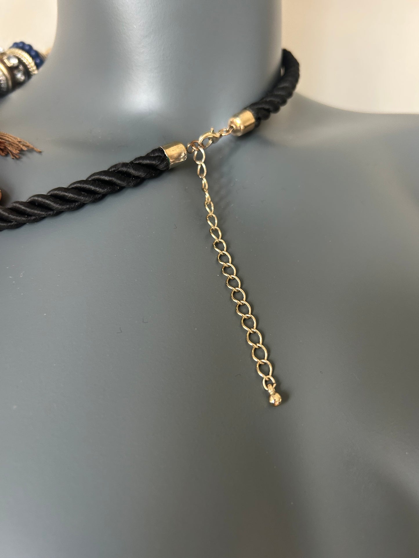 Vintage 1980s BOHOStatement Tassel Necklace