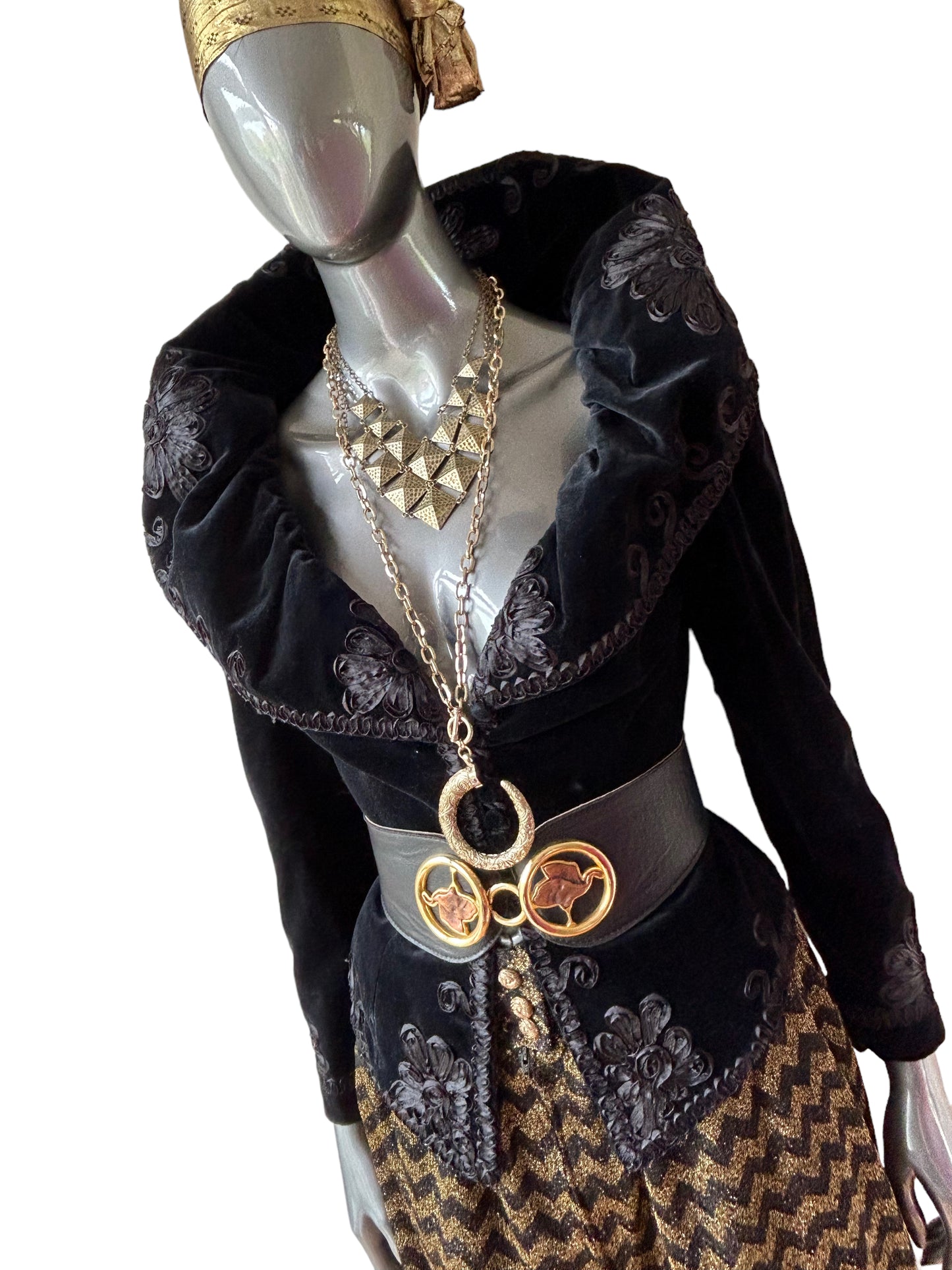 Vintage 1980s Plush Collar Gothic Embroidered Velvet Jacket