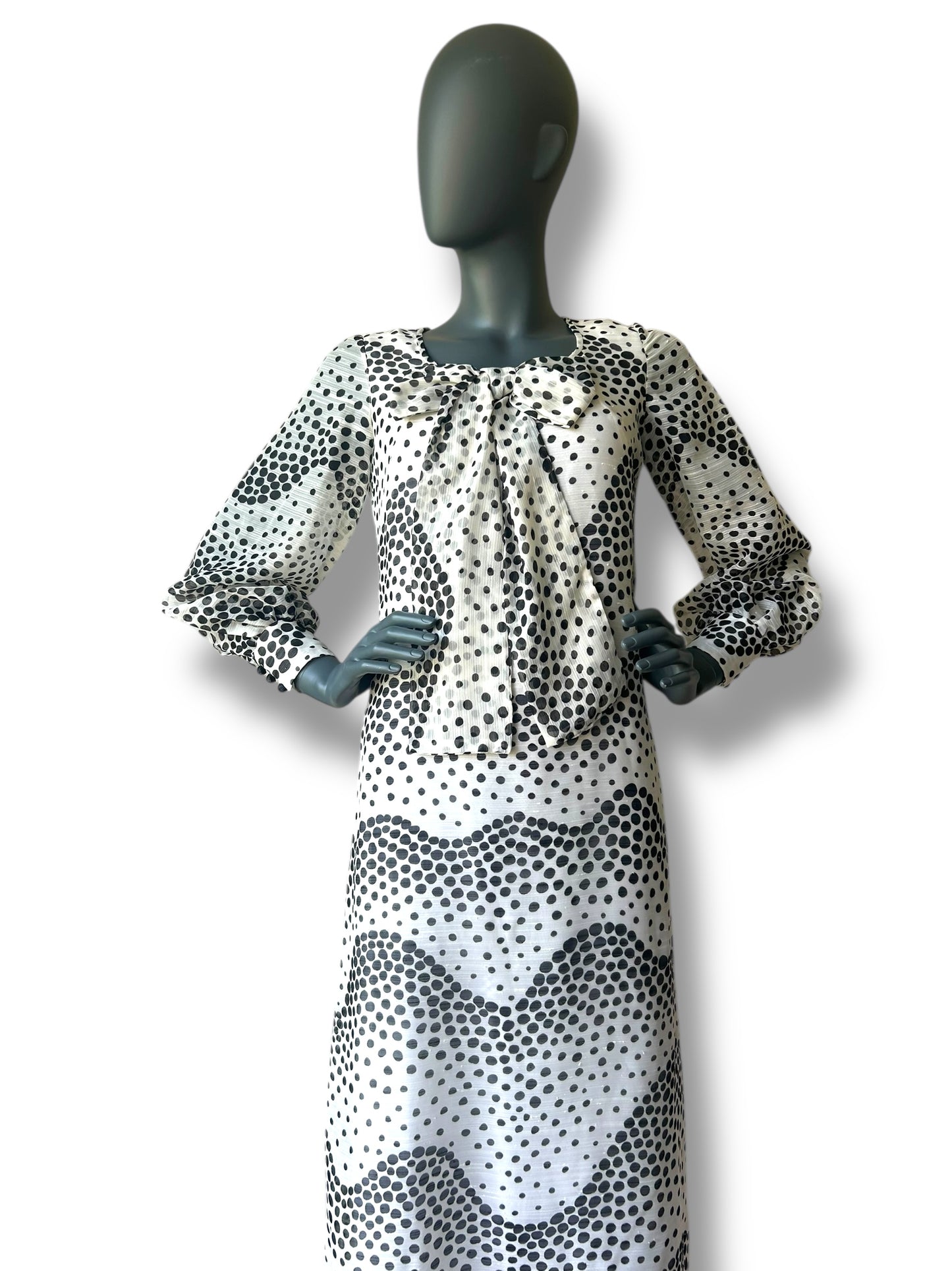 Vintage 1970s Pussy Bow Dress