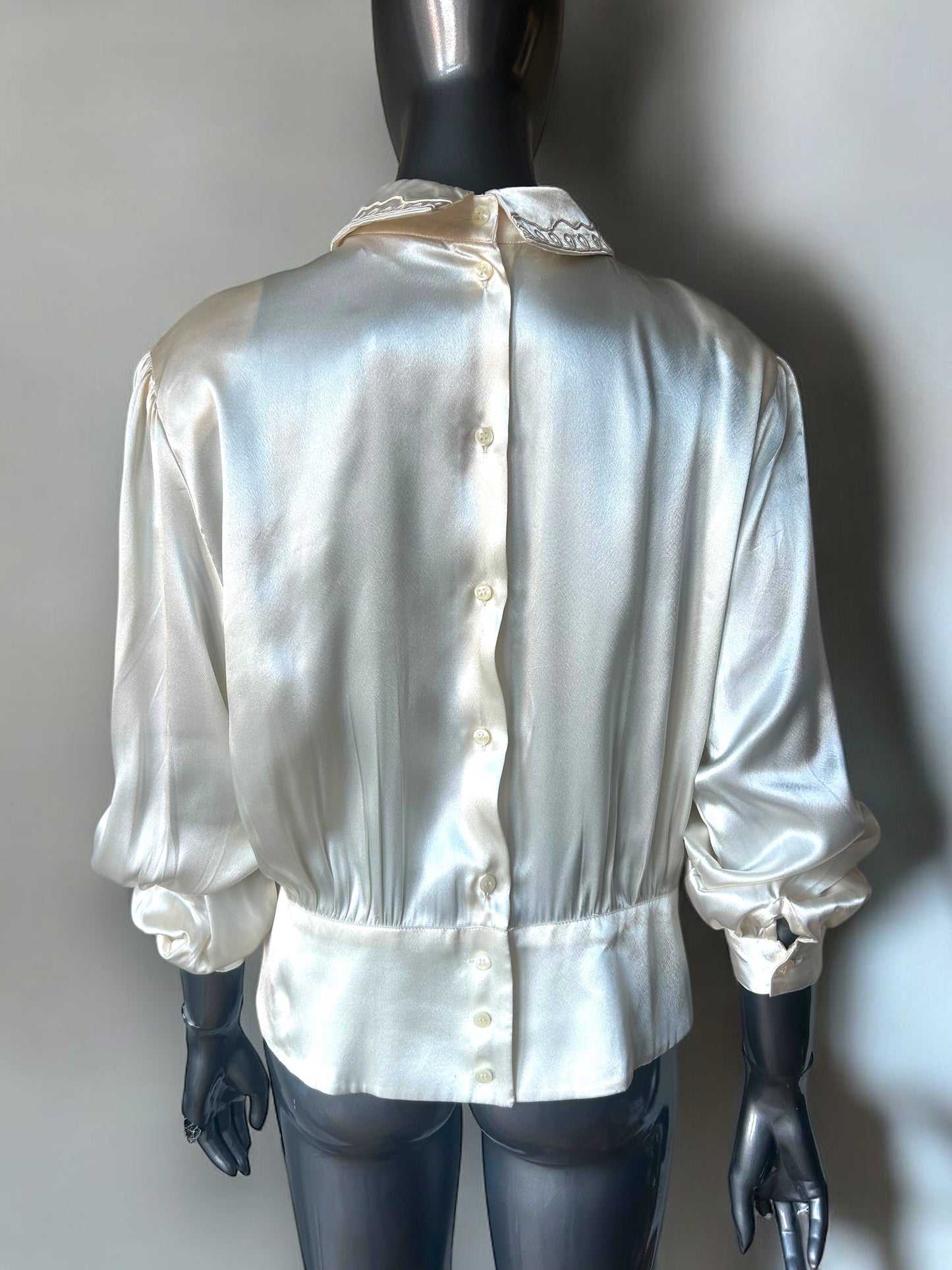 Vintage 80s Cream Lace Embroidered Satin Blouse