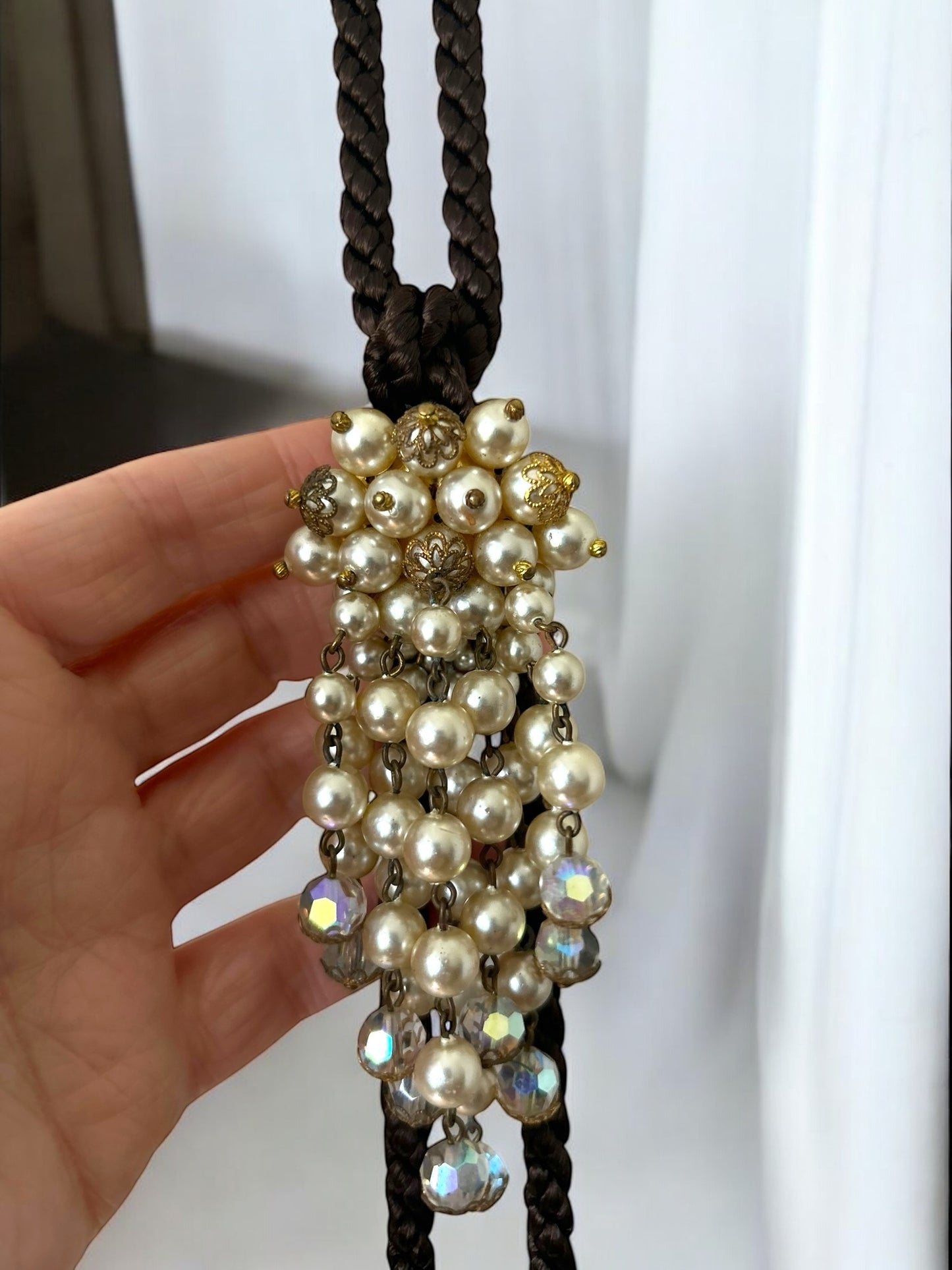 Vintage 1950s crystal and faux pearl rope sautoir necklace