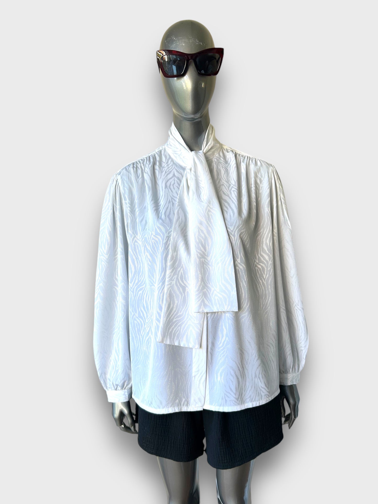 Vintage  1980s White Pussy Bow Blouse