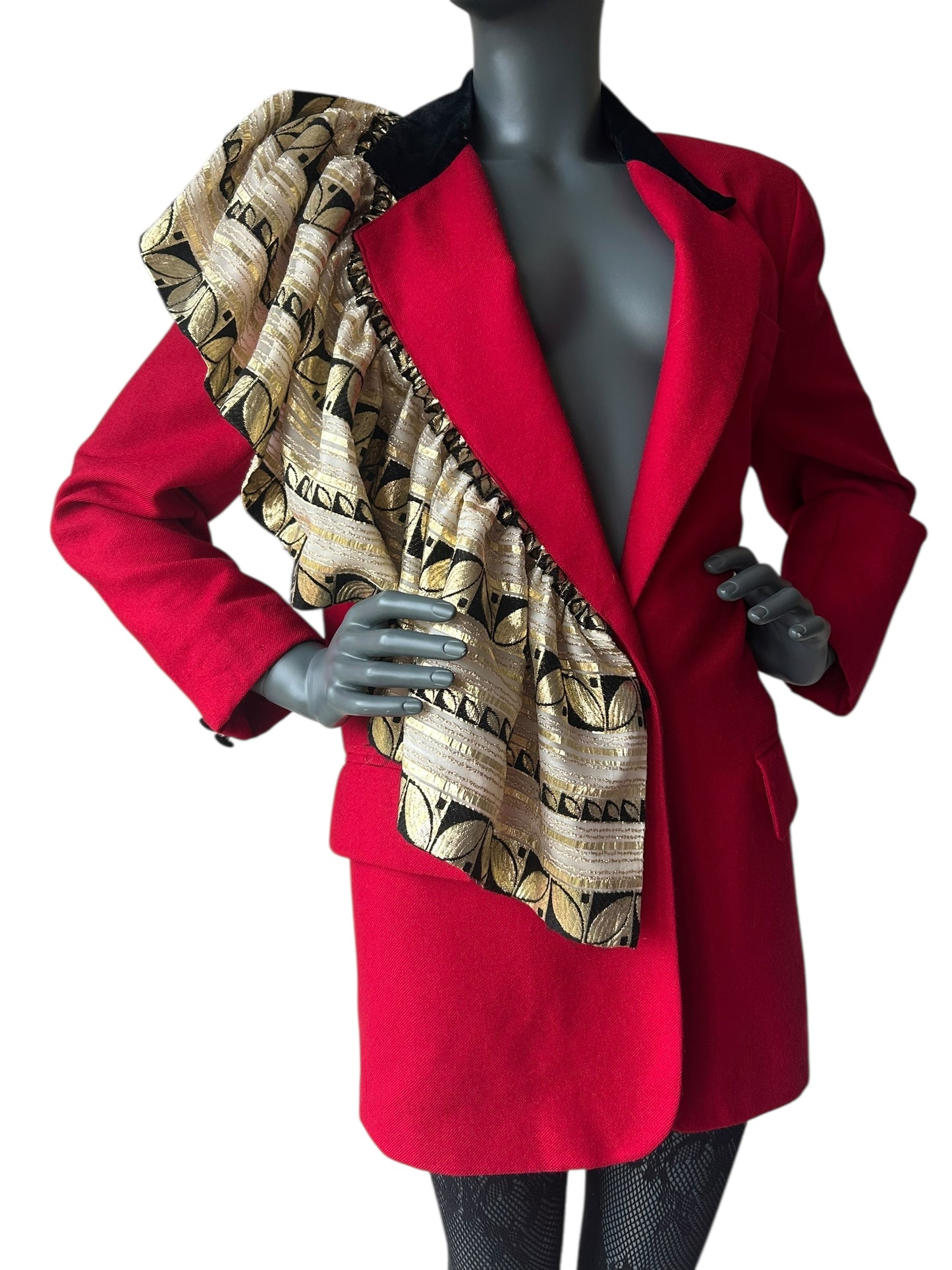 Overdress Vintage Redefined Couture Frill Blazer