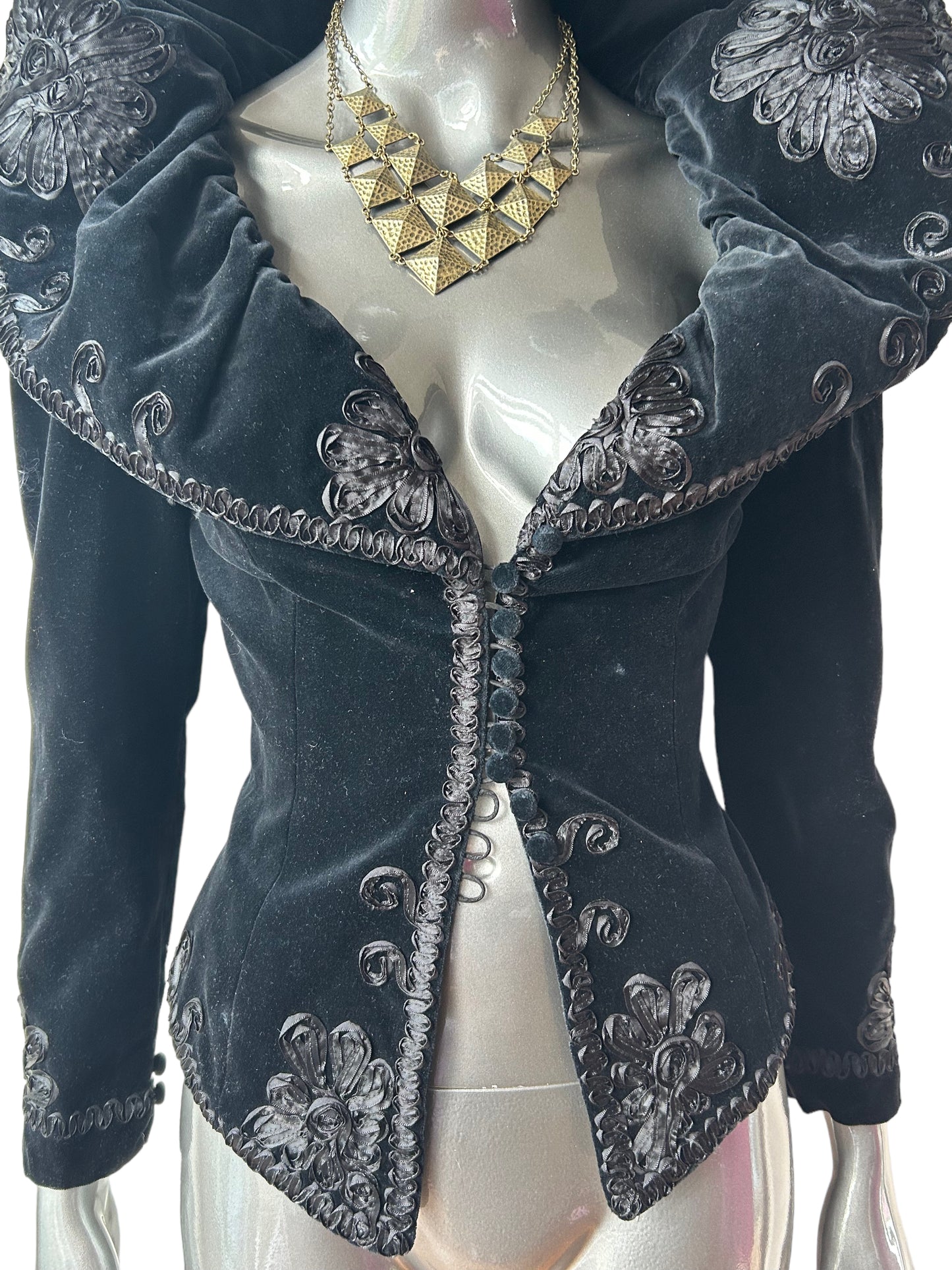 Vintage 1980s Plush Collar Gothic Embroidered Velvet Jacket