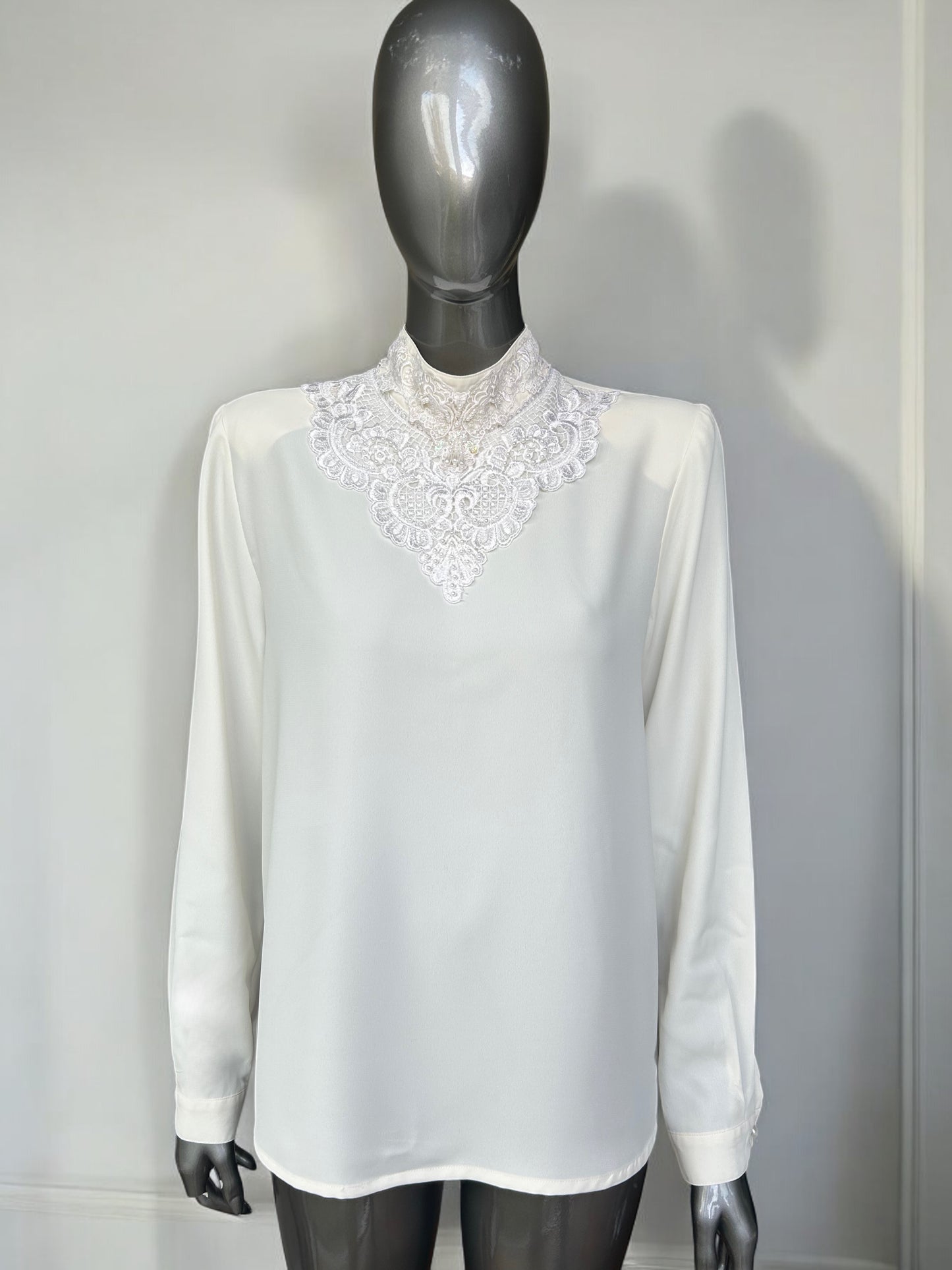 Vintage 80s Cream Lace Collar Tunic