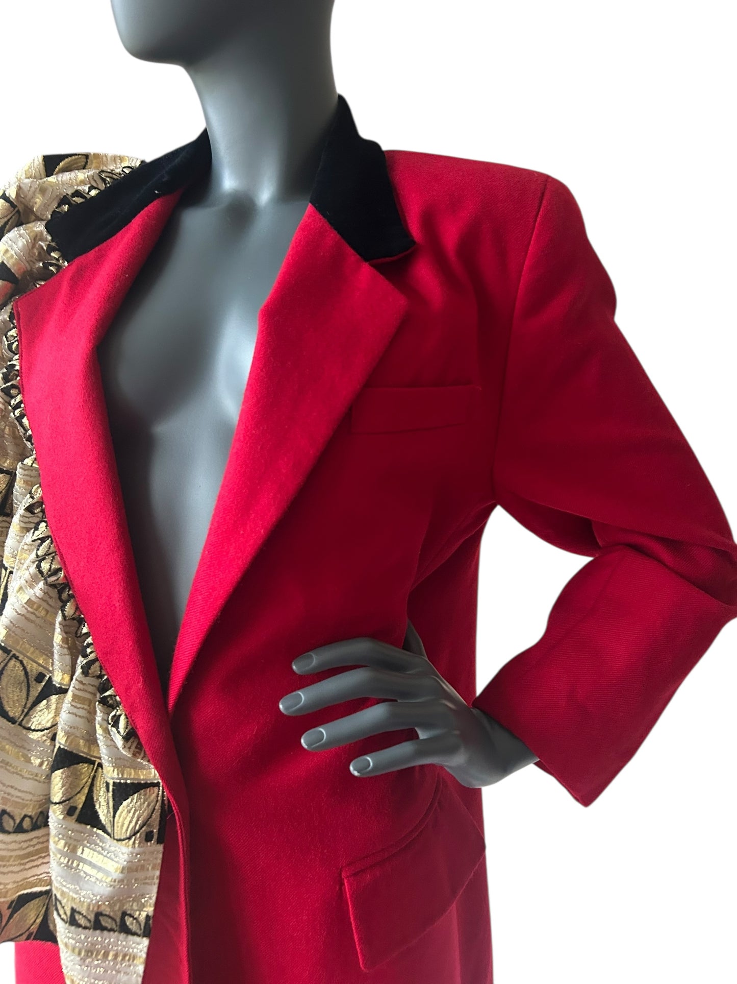 Overdress Vintage Redefined Couture Frill Blazer