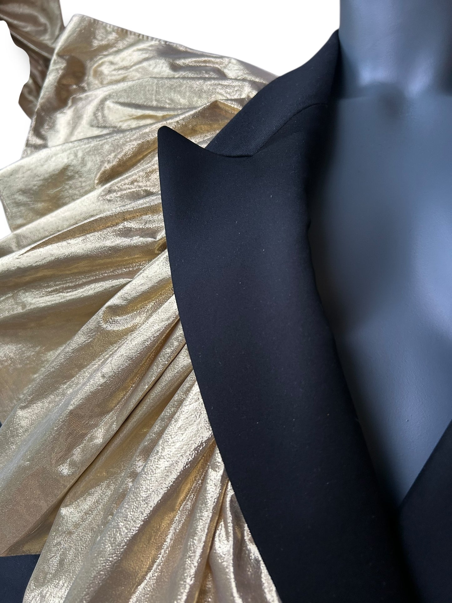 Overdress Vintage Redefined Tuxedo Couture Frill Blazer