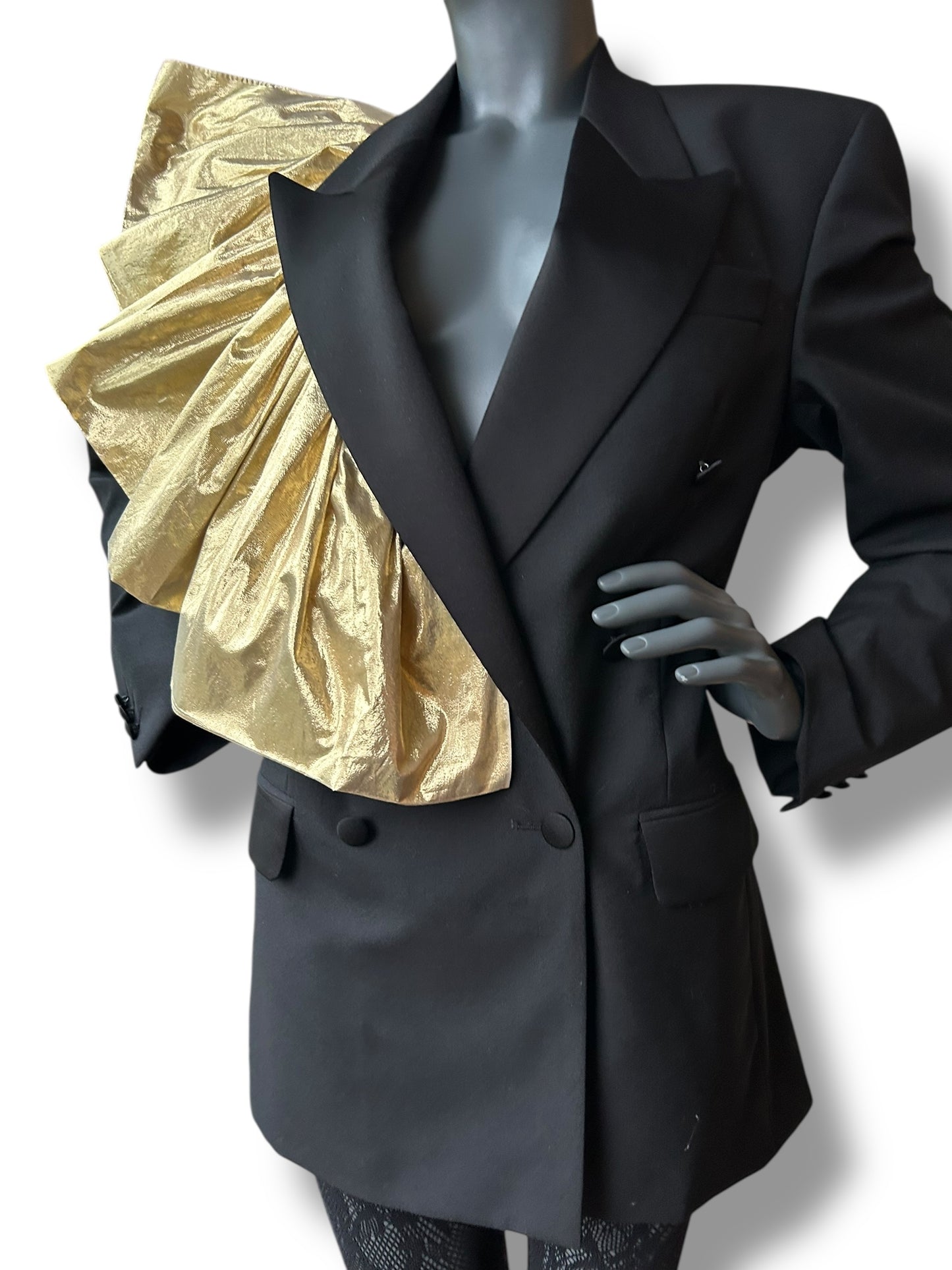 Overdress Vintage Redefined Tuxedo Couture Frill Blazer