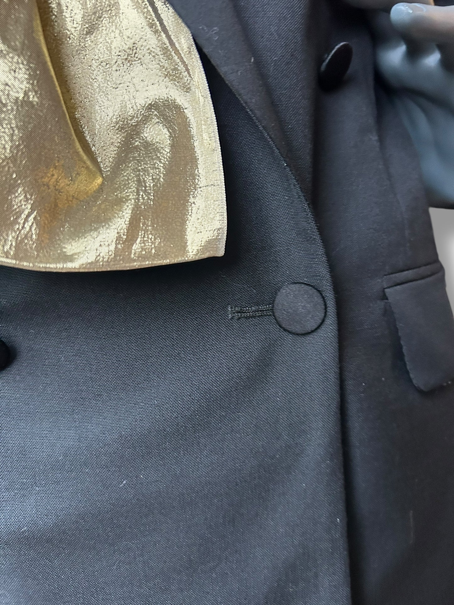 Overdress Vintage Redefined Tuxedo Couture Frill Blazer